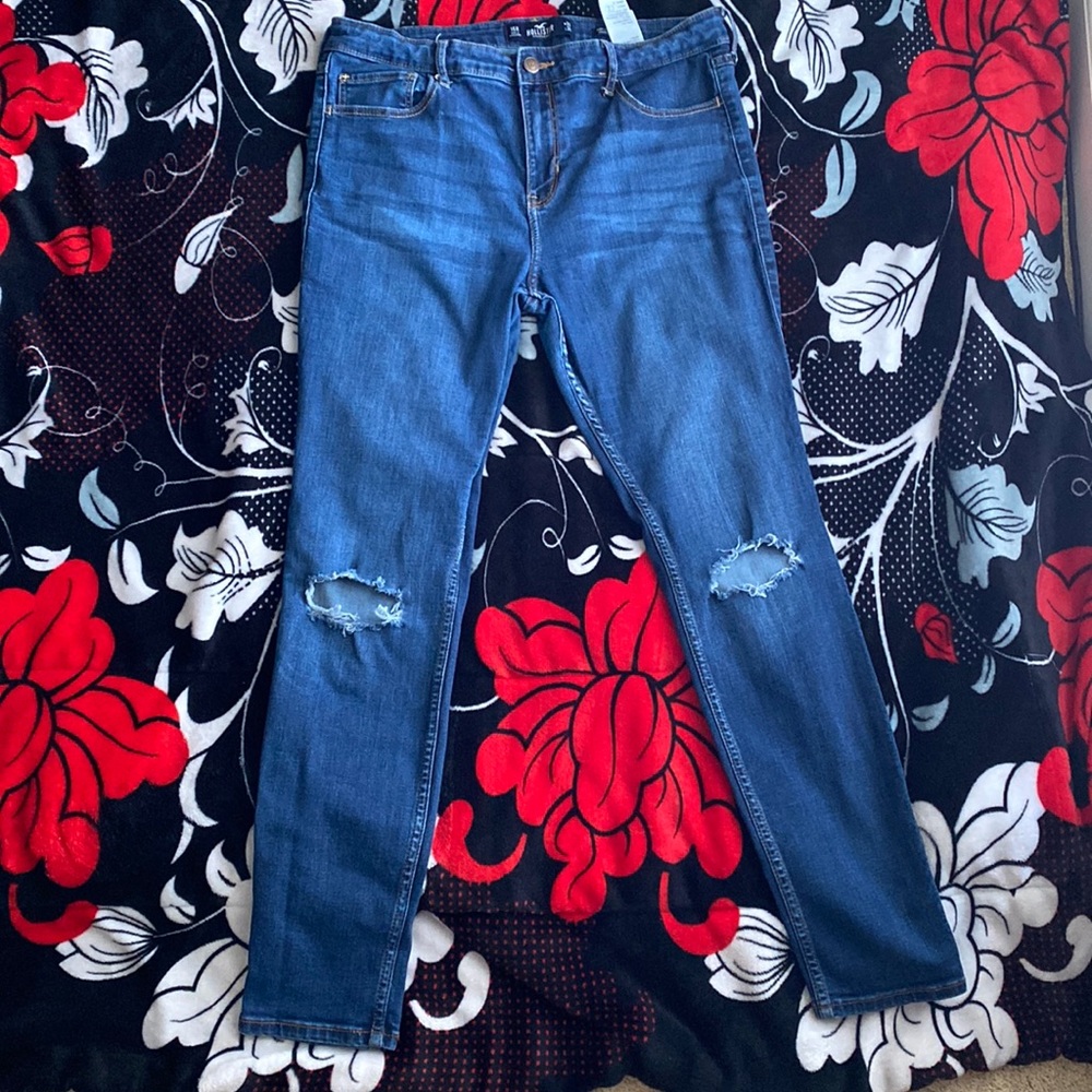 High Rise Super Skinny Hollister Classic Stretch Size 15 , W 32
